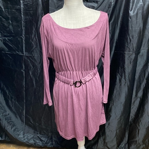 A n M Dresses & Skirts - NWT‎ AnM size medium plum long sleeve casual stretch comfy fall winter belt